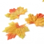 100pcs Künstliche Ahornblätter Fall Blatt Partei Dekor Ornament