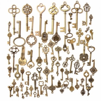 70Pcs Weinlese Bronze Skeleton Herz Schlüsselanhänger DIY Mithelfer