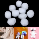 10pcs 5cm Whtie Fluffy Balls Pompoms DIY Handarbeit Bekleidung Nähen Spielzeug Zubehör